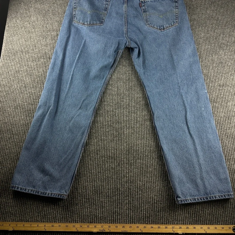 Levis 505 Regular Fit Straight Leg Jeans Mens 40x30 Medium Wash Blue Denim